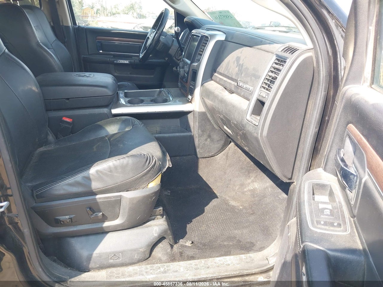 2016 RAM 2500 LARAMIE · 5/11