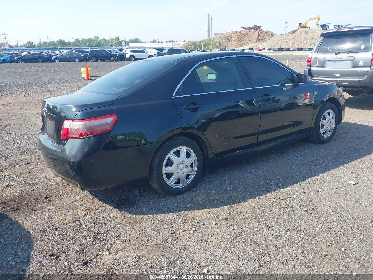 2009 TOYOTA CAMRY LE · 4/11