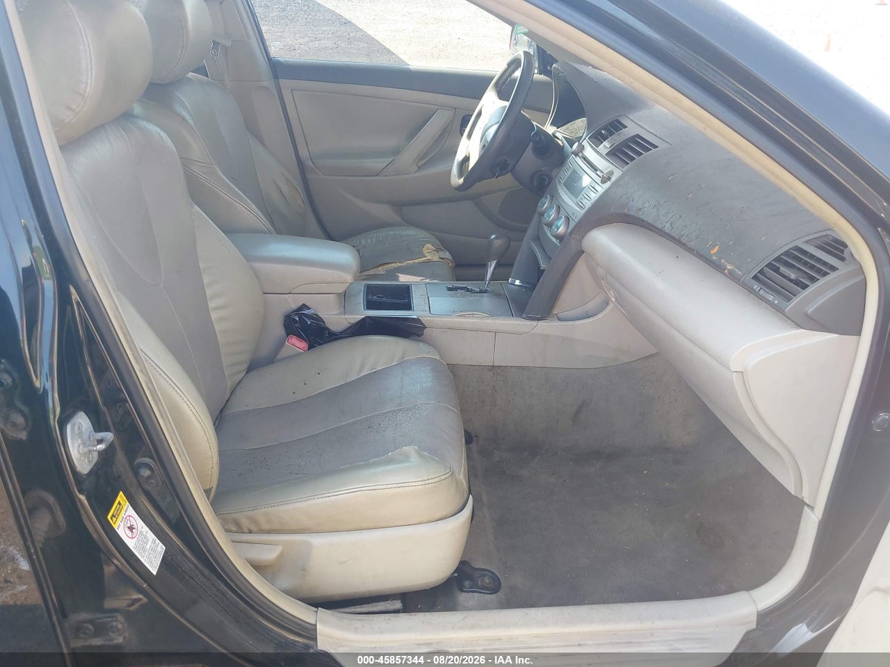 2009 TOYOTA CAMRY LE · 5/11