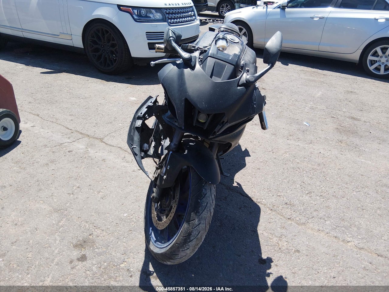 2022 YAMAHA YZFR7 · 5/10