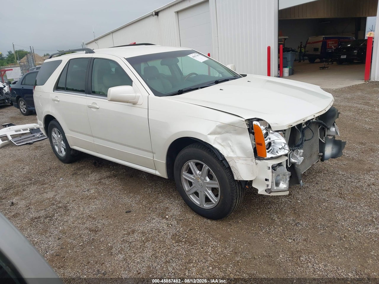 1GYDE637240****** · 2004 CADILLAC SRX STANDARD