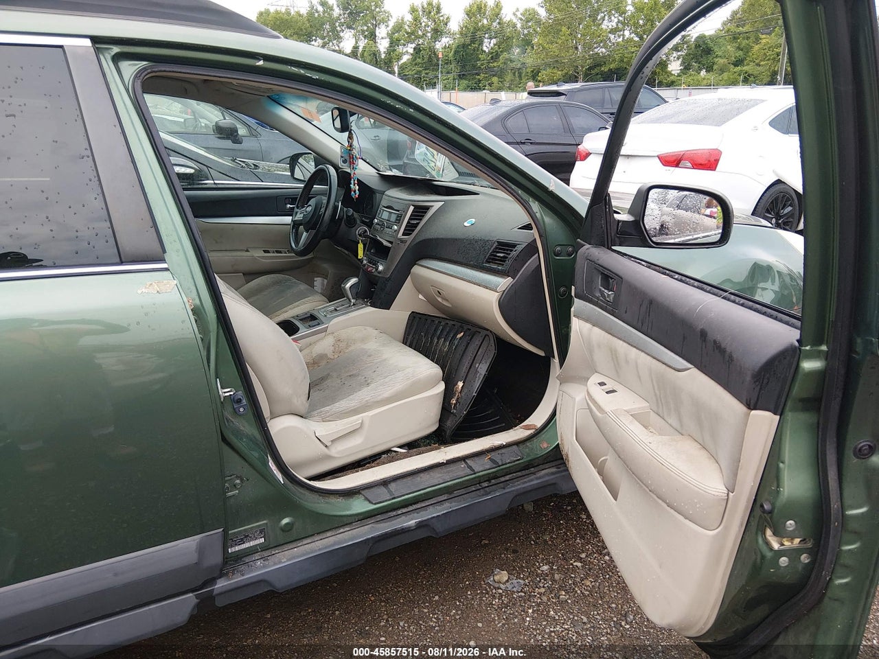 2011 SUBARU OUTBACK 2.5I PREMIUM · 5/11