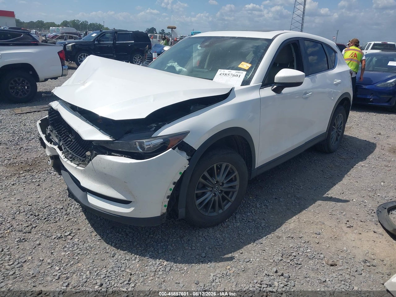 2017 MAZDA CX-5 TOURING · 2/11