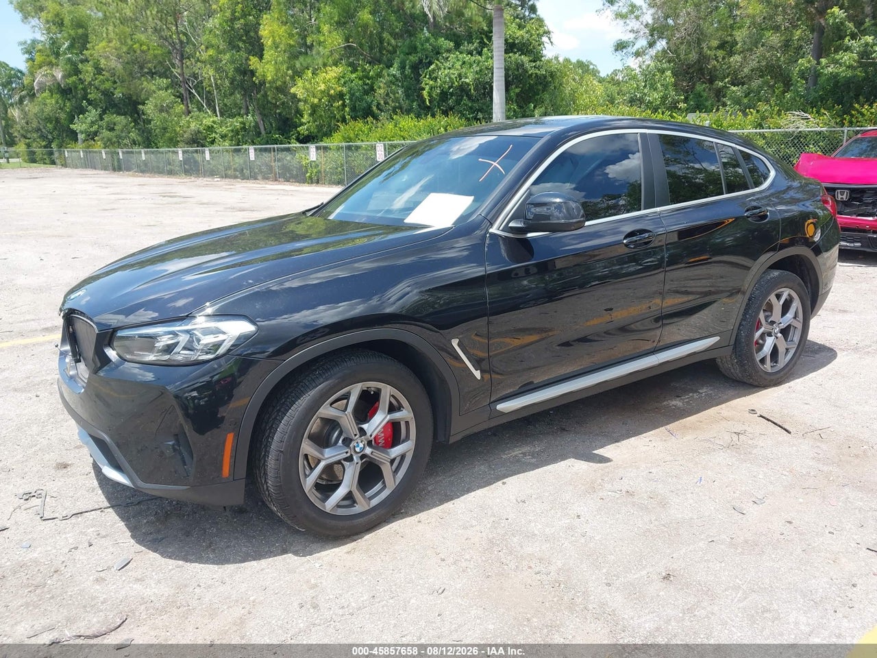 2024 BMW X4 XDRIVE30I · 2/11