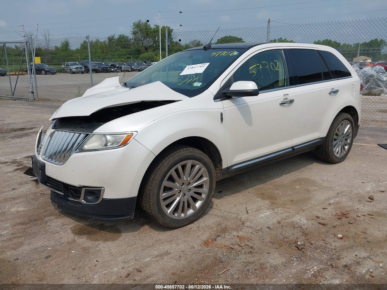 2011 LINCOLN MKX · 2/11