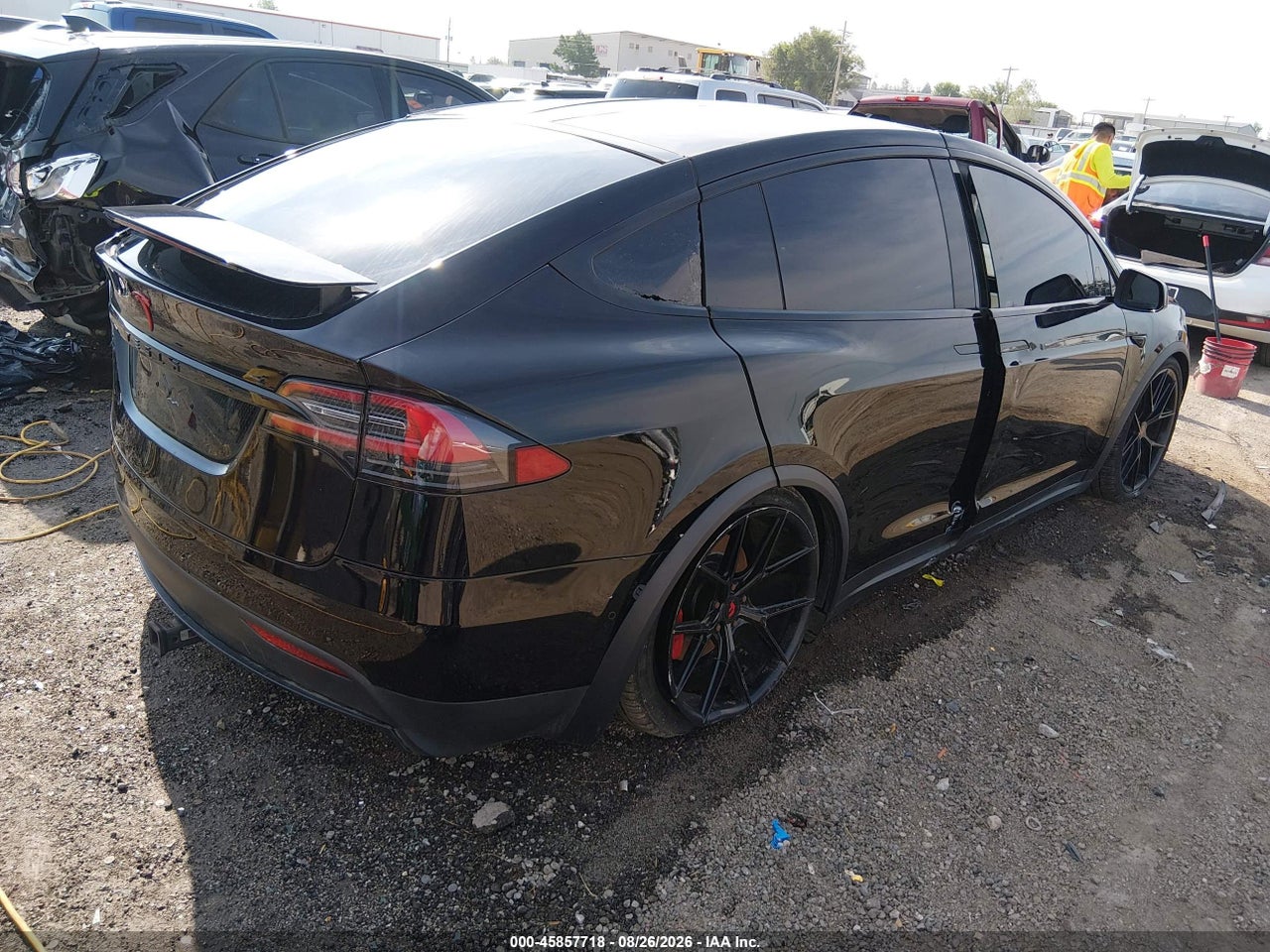 2020 TESLA MODEL X LONG RANGE DUAL MOTOR ALL-WHEEL DRIVE/LONG RANGE PLUS DUAL MOTOR ALL-WHEEL DRIVE · 4/10