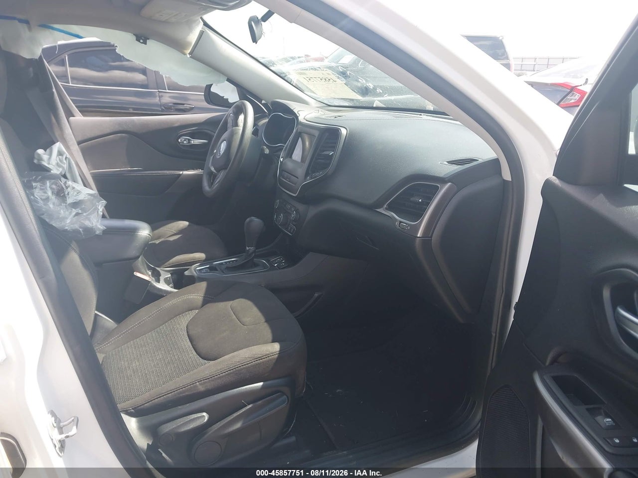 2020 JEEP CHEROKEE LATITUDE FWD · 5/10