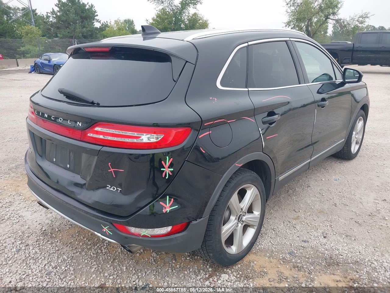 2017 LINCOLN MKC PREMIERE · 4/11