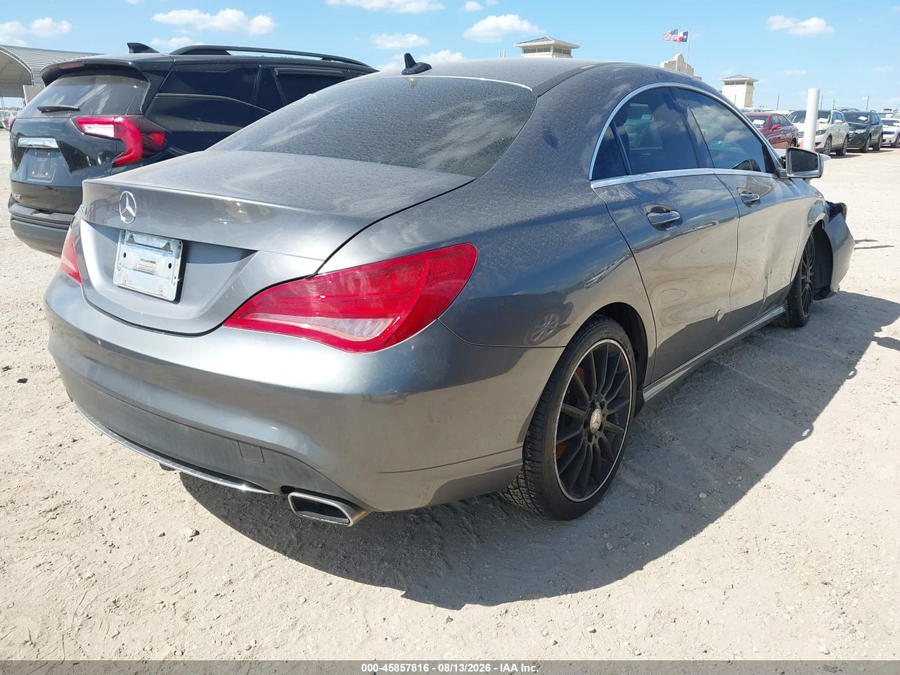 2014 MERCEDES-BENZ CLA 250 · 4/11