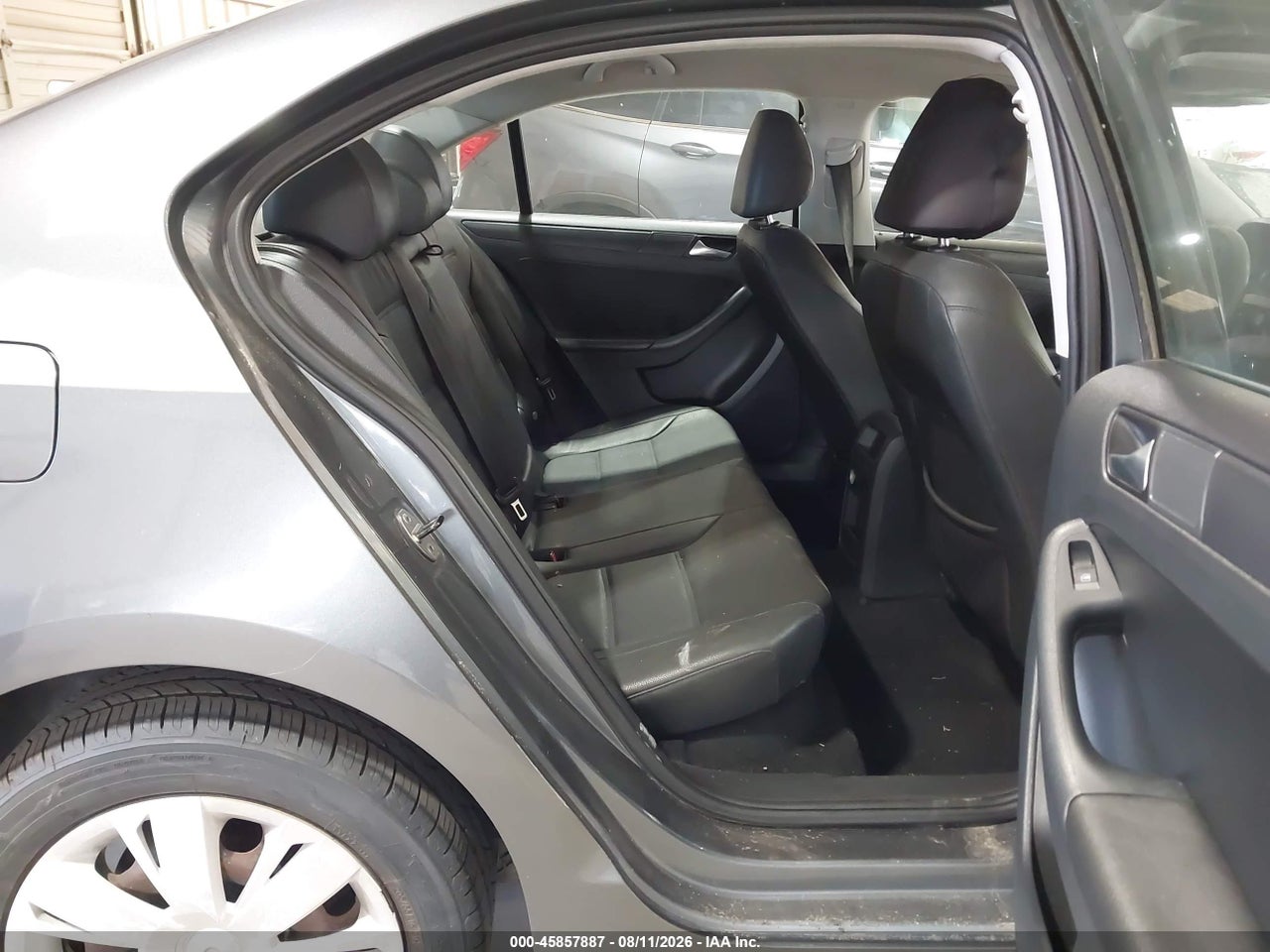 3VWDP7AJ1CM****** · 2012 VOLKSWAGEN JETTA 2.5L SE · 8/11