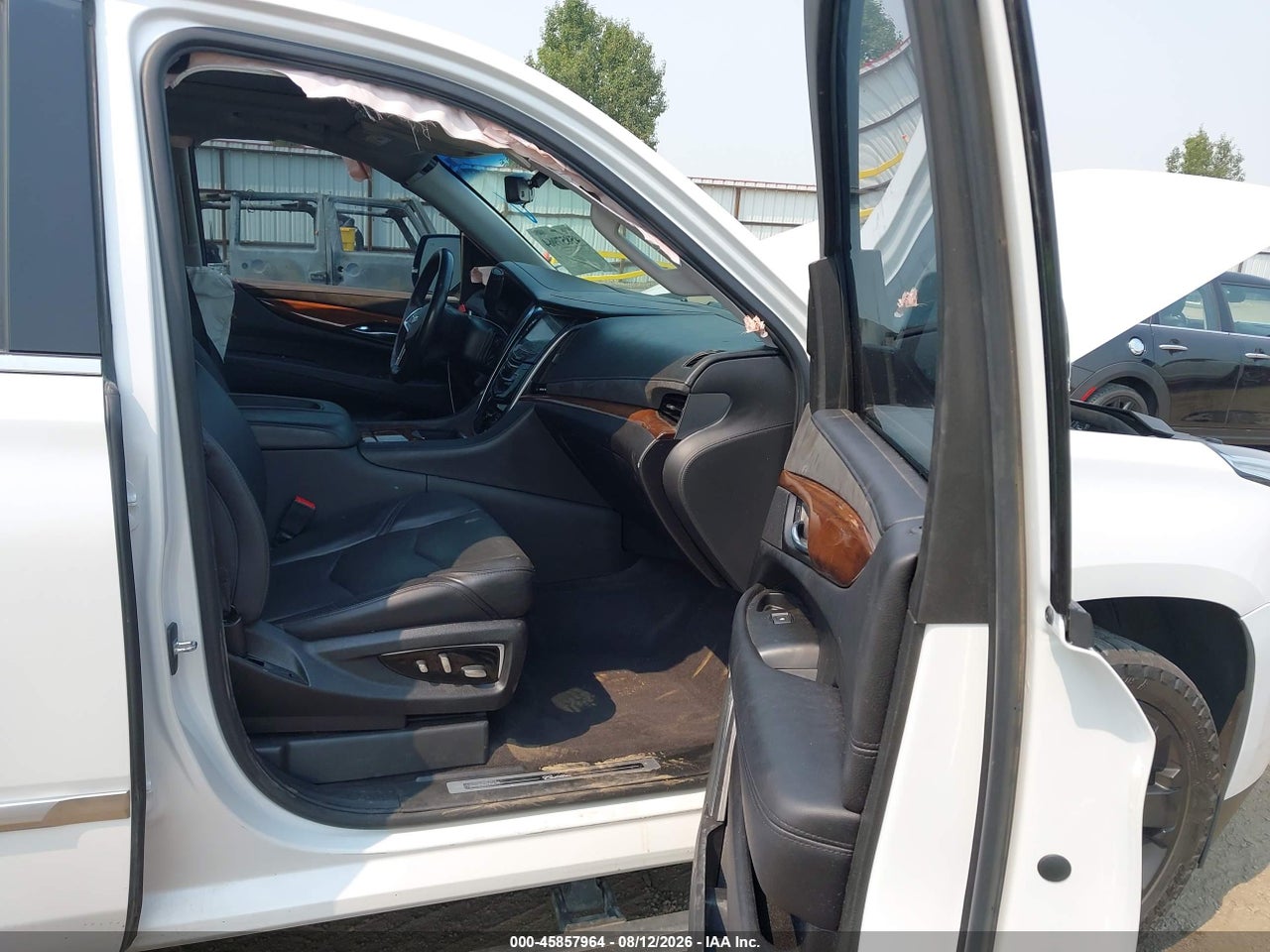 2020 CADILLAC ESCALADE 4WD PREMIUM LUXURY · 5/11