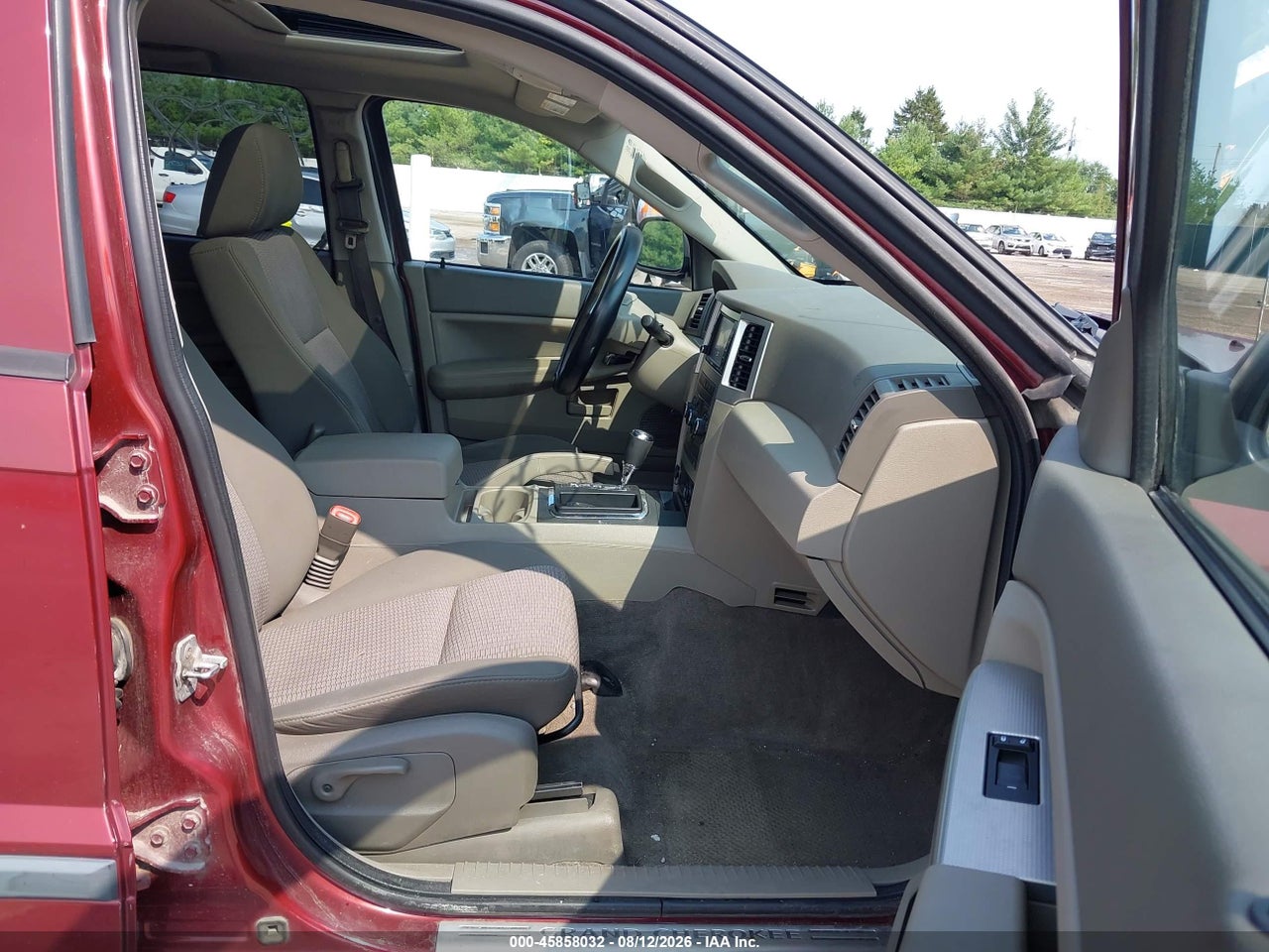 2008 JEEP GRAND CHEROKEE LAREDO · 5/11