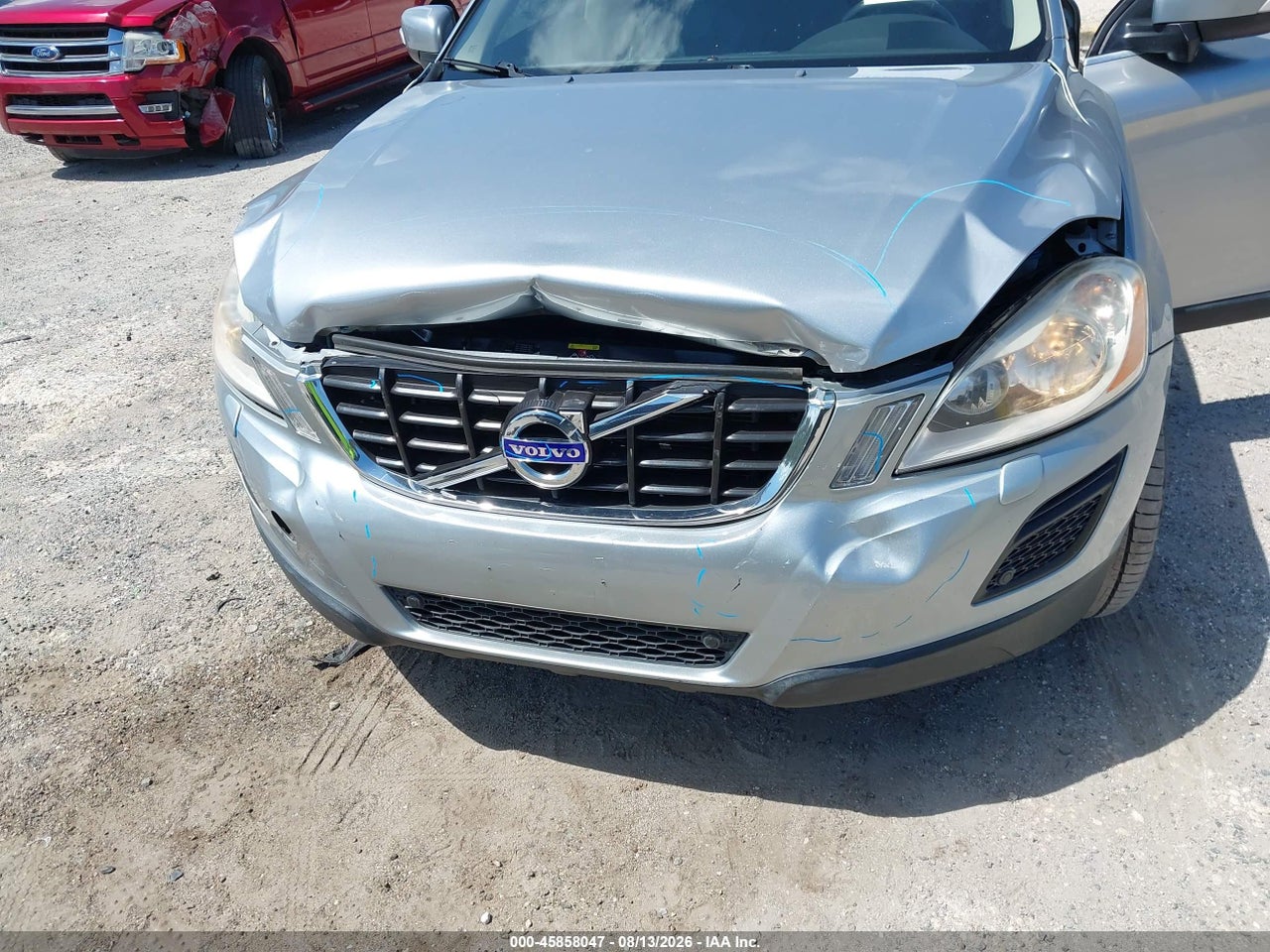 2012 VOLVO XC60 T6/T6 PLATINUM/T6 PREMIER PLUS/T6 R-DESIGN/T6 R-DESIGN PLATINUM/T6 R-DESIGN PREMIER PLUS · 6/11