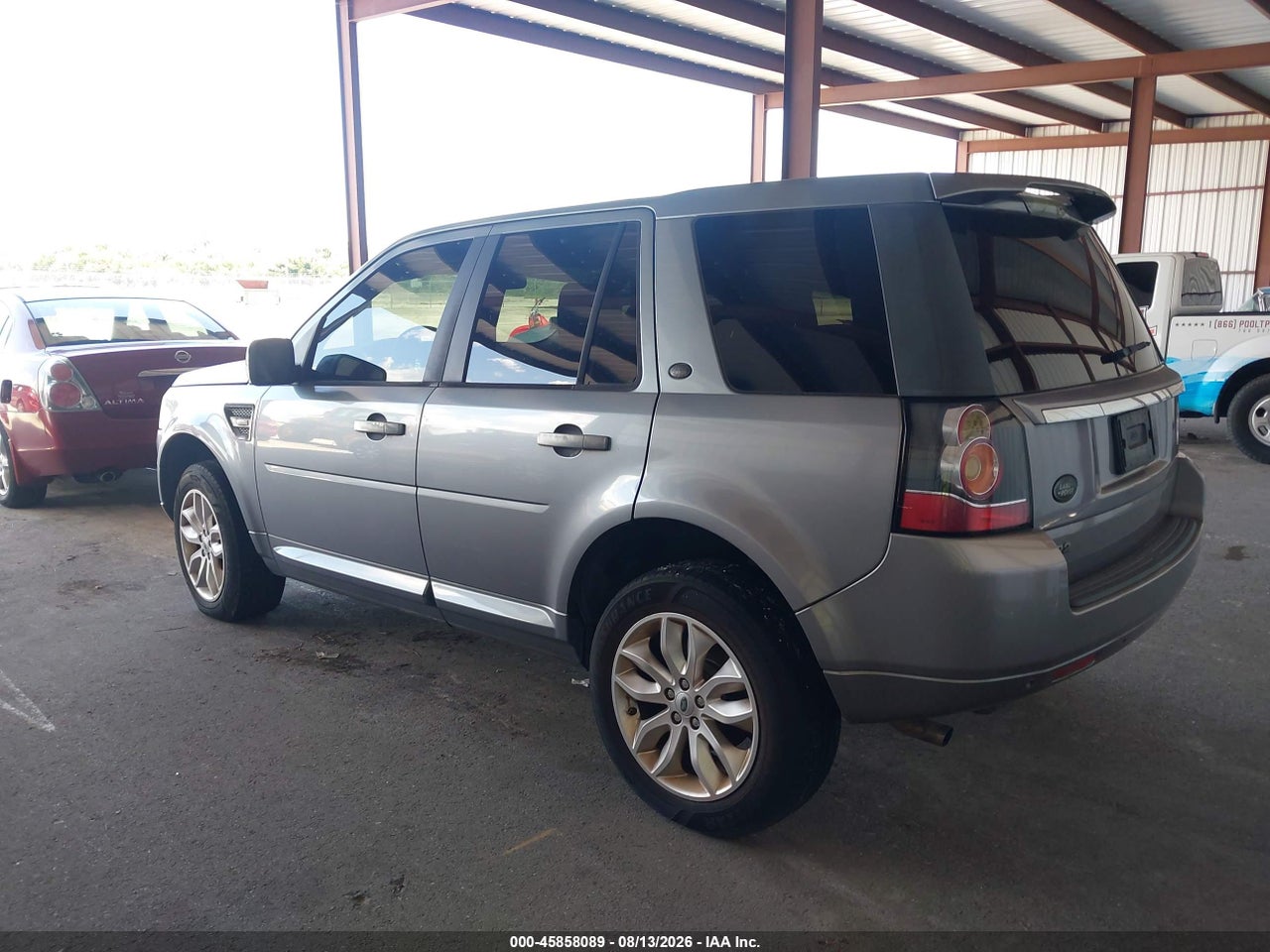 SALFR2BG9EH****** · 2014 LAND ROVER LR2 · 3/11