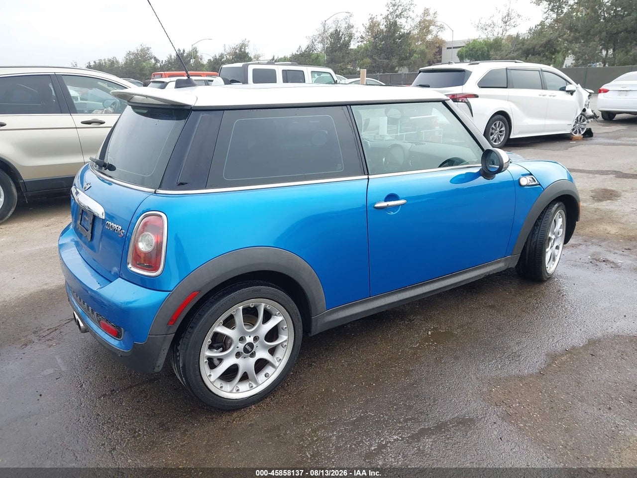2008 MINI COOPER S · 4/11