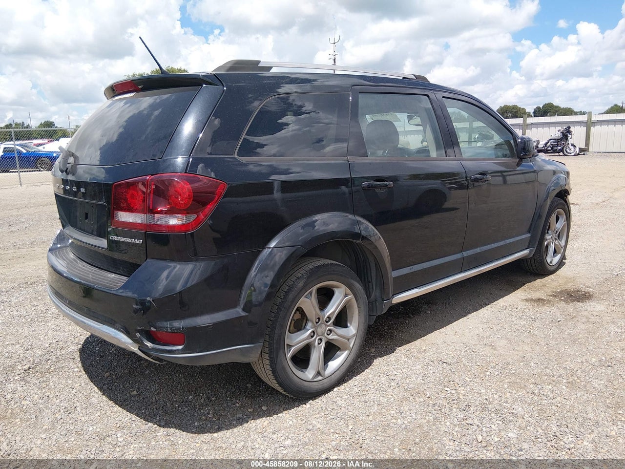 2017 DODGE JOURNEY CROSSROAD · 4/11