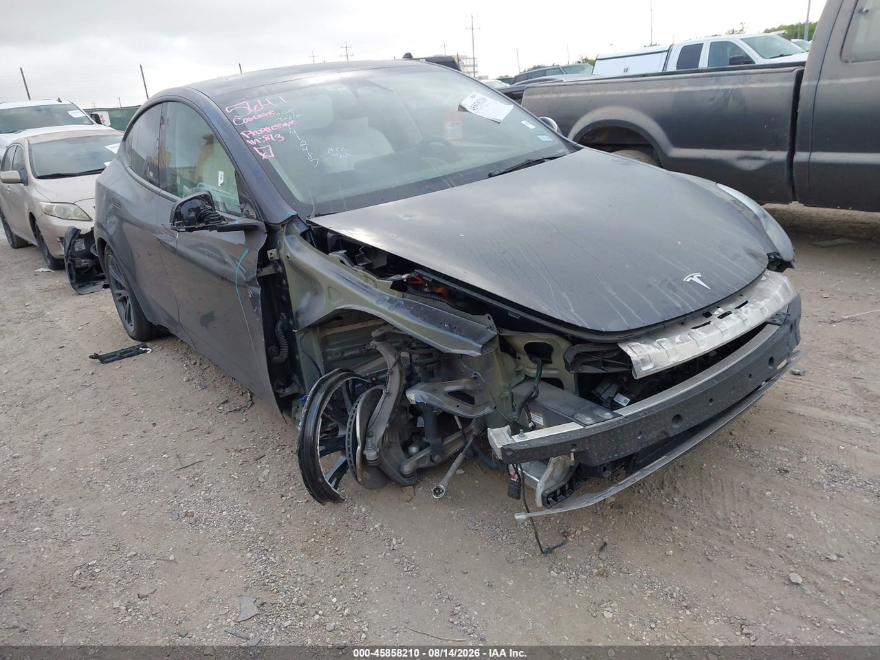 7SAYGDED7SA****** · 2025 TESLA MODEL Y LONG RANGE DUAL MOTOR REAR-WHEEL DRIVE