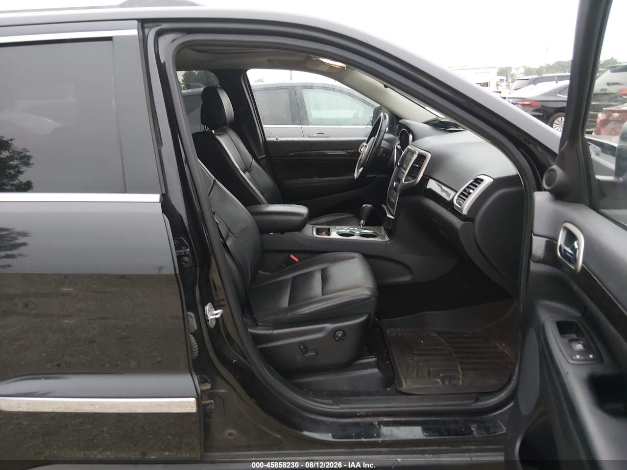 2012 JEEP GRAND CHEROKEE LAREDO · 5/11