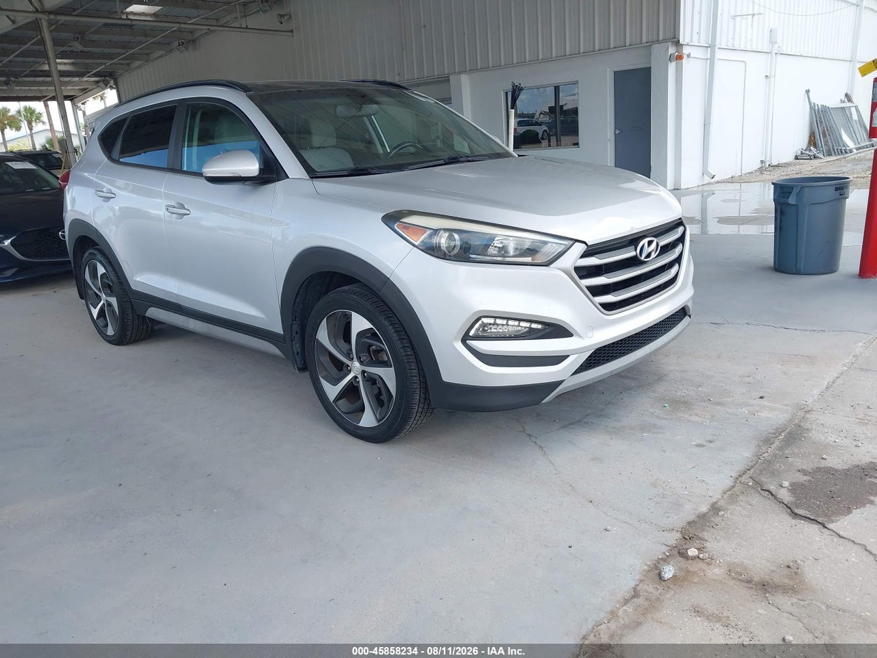 KM8J33A29JU****** · 2018 HYUNDAI TUCSON VALUE