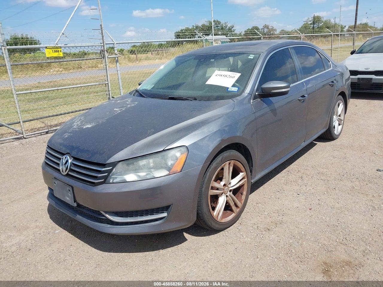 2014 VOLKSWAGEN PASSAT 1.8T SE · 6/11