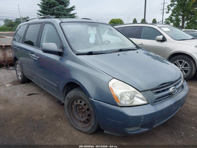 2009 KIA SEDONA LX