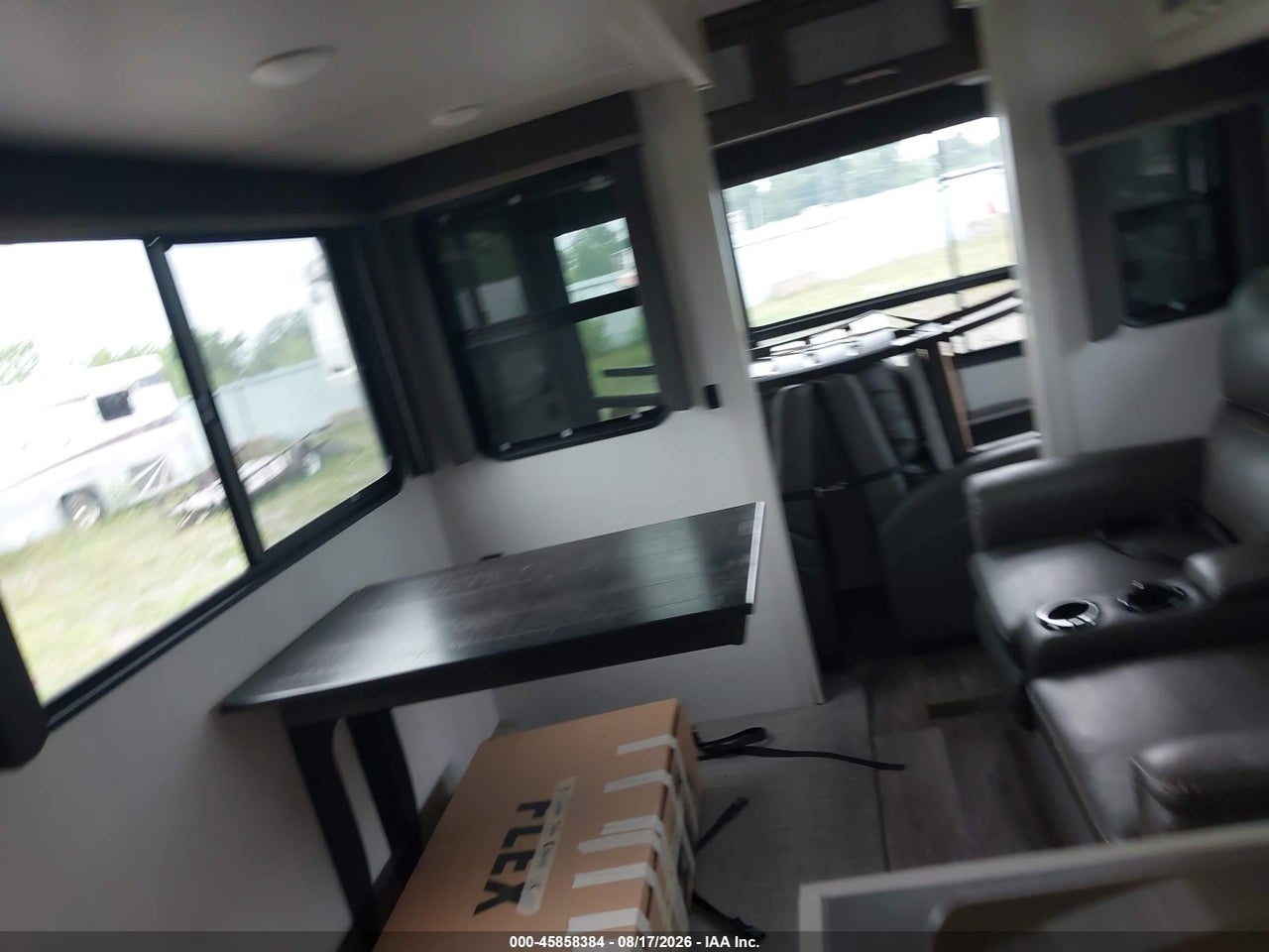 4YDF27S22M2****** · 2021 KEYSTONE OTHER   · 8/11