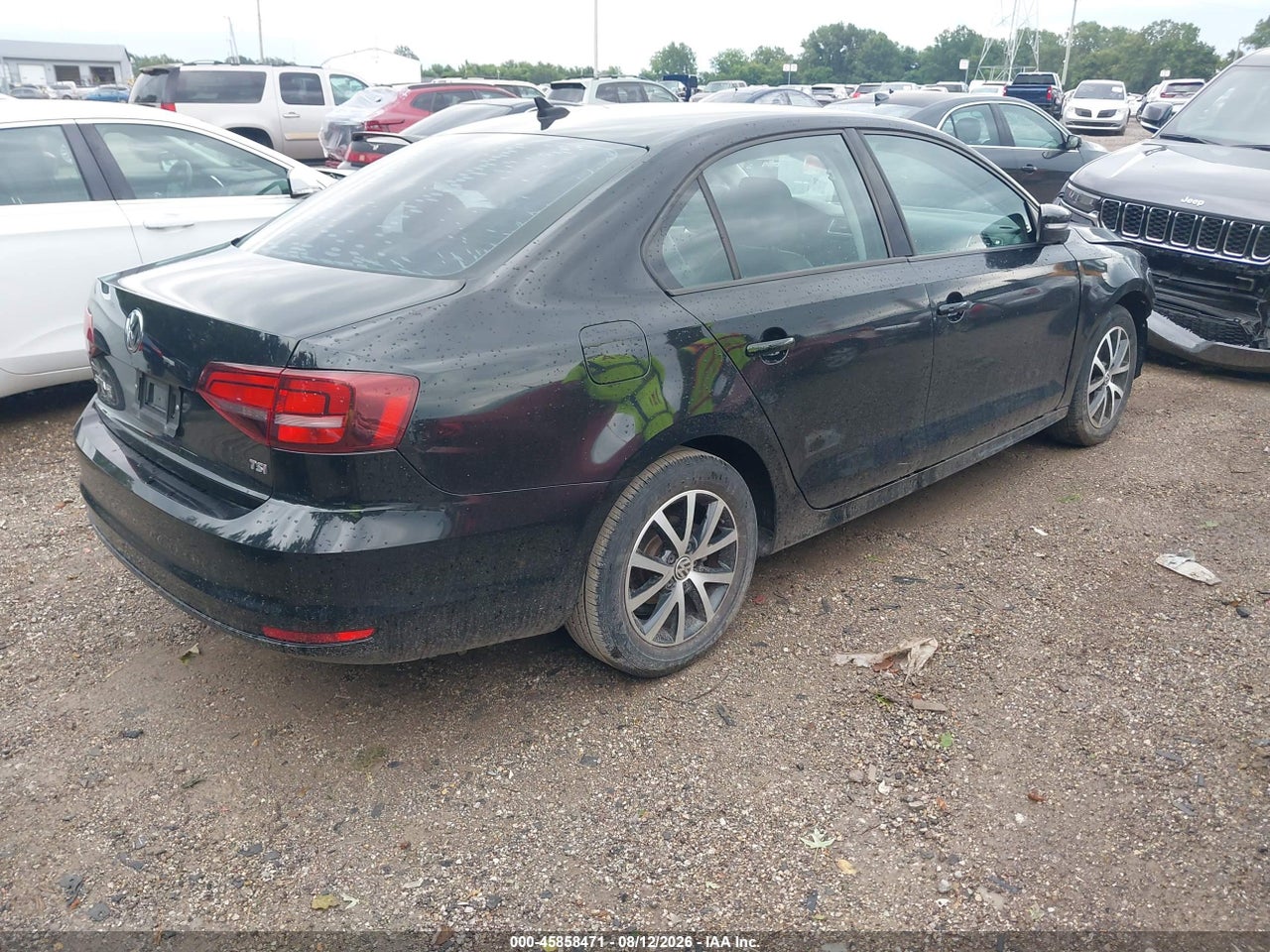 2017 VOLKSWAGEN JETTA SE · 4/11