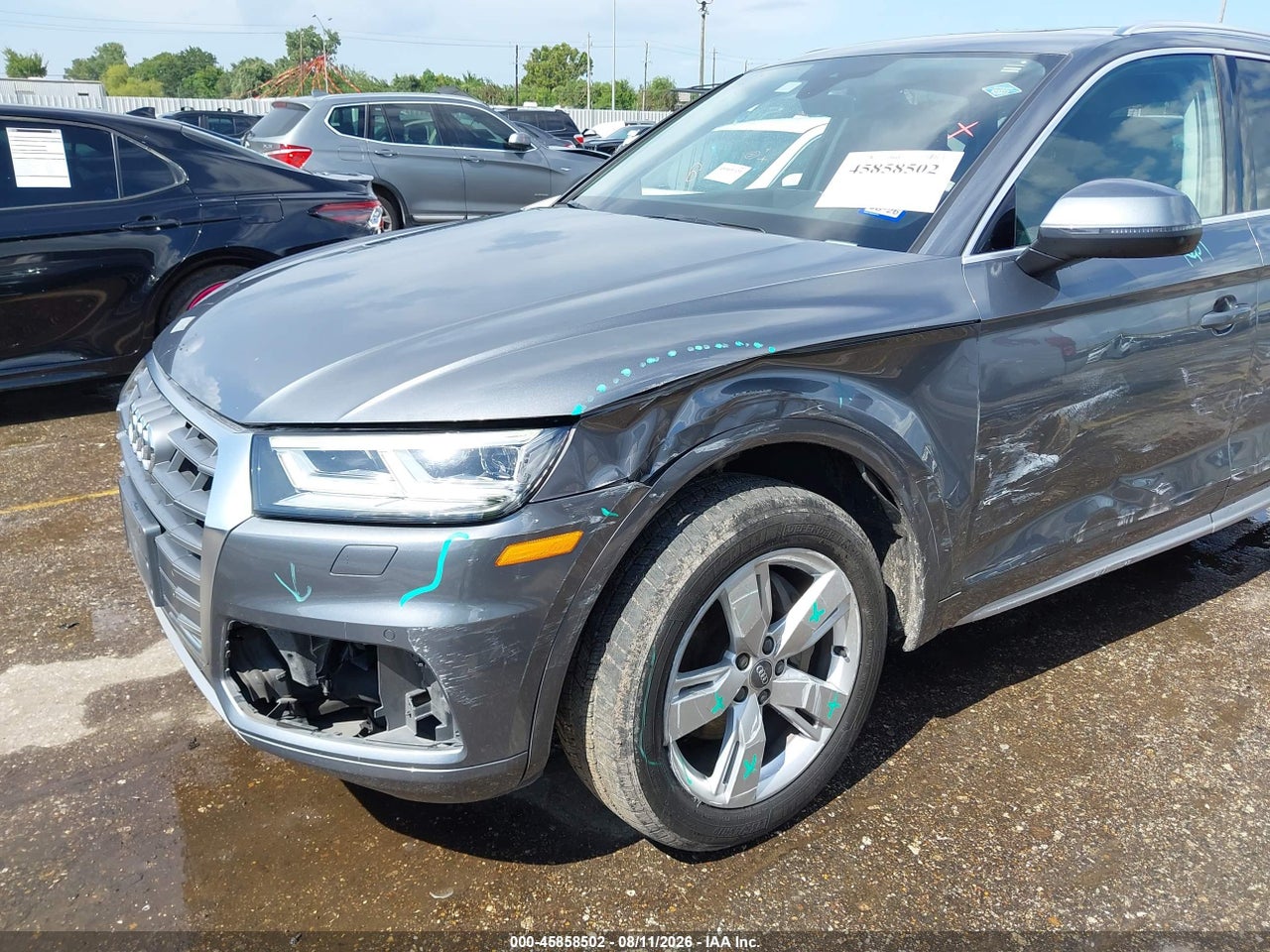2018 AUDI Q5 2.0T PREMIUM/2.0T TECH PREMIUM · 6/11