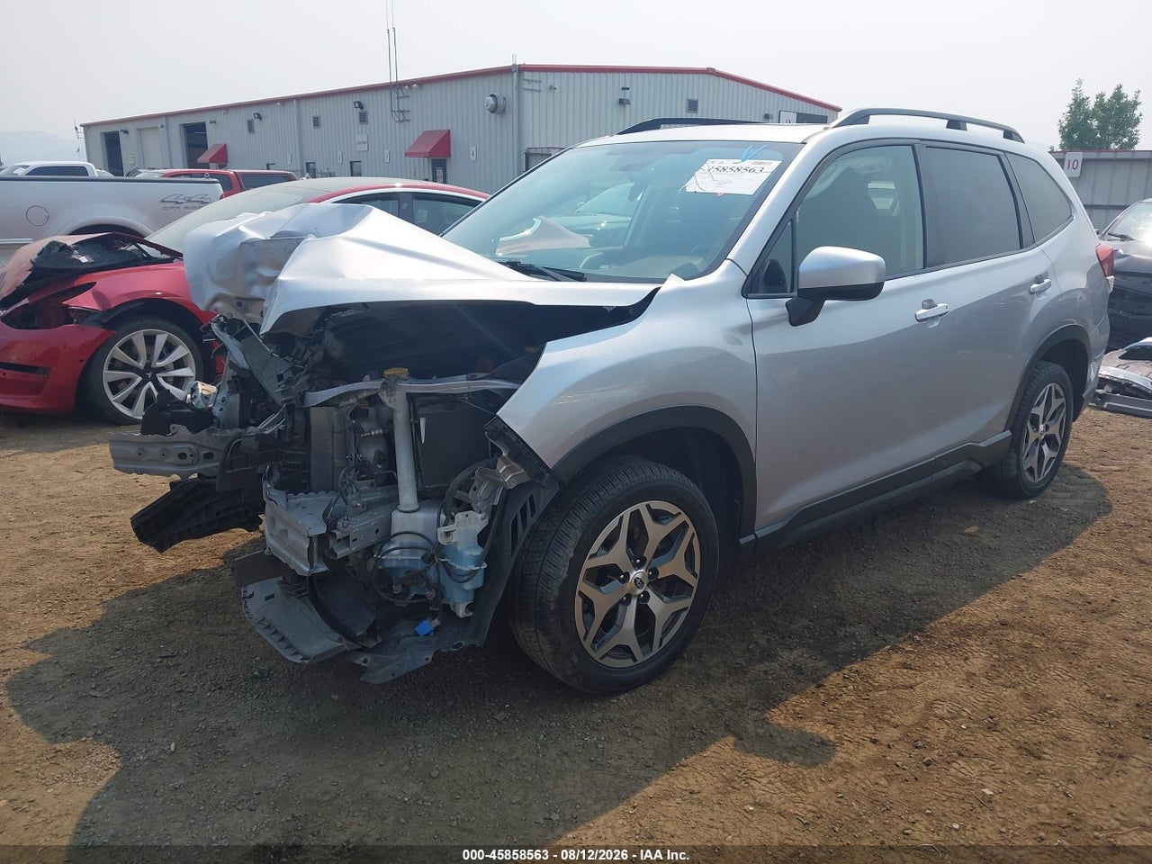2020 SUBARU FORESTER PREMIUM · 2/11