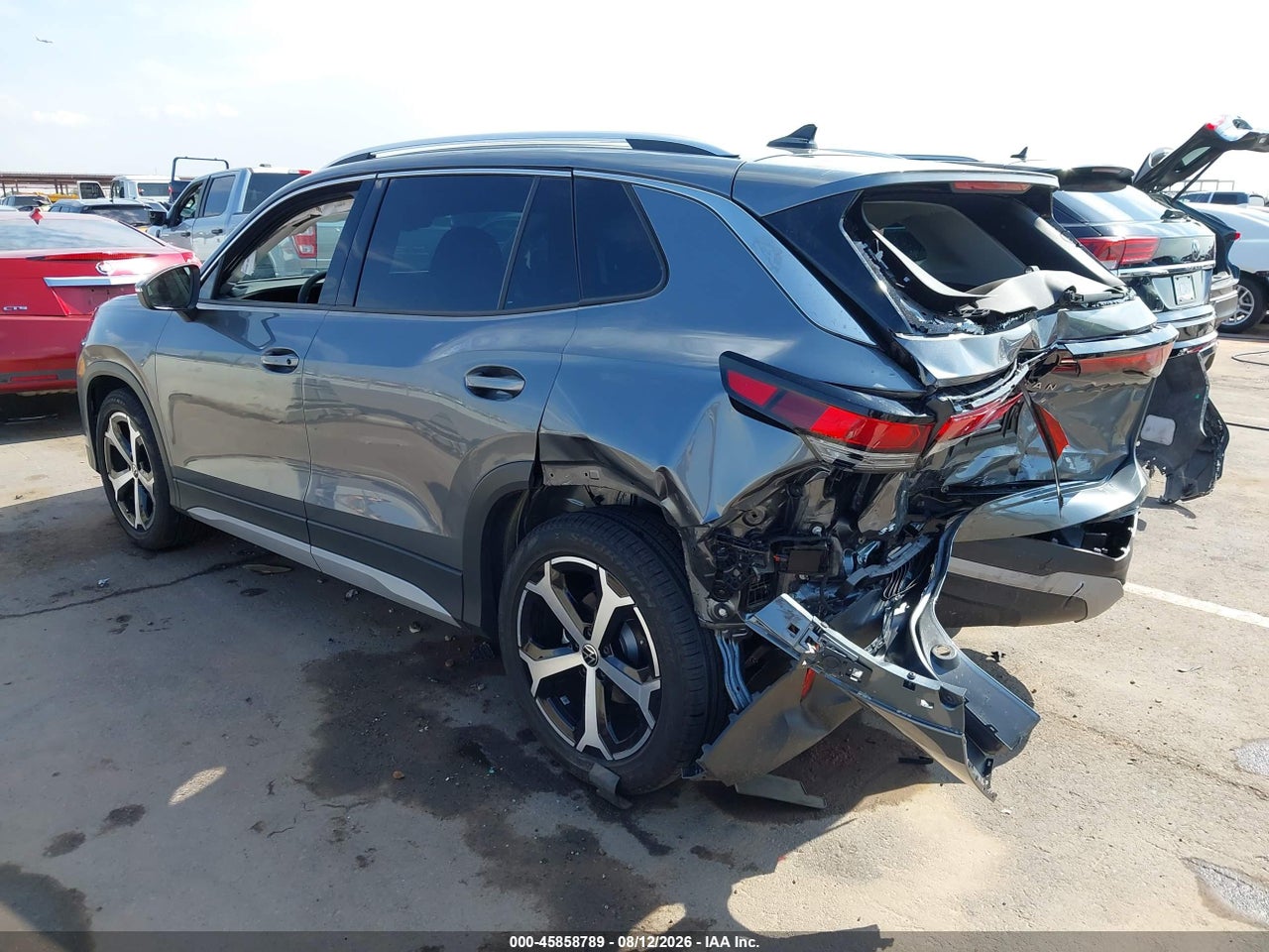 2025 VOLKSWAGEN TIGUAN 2.0T SE · 3/11