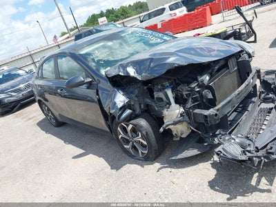 3KPF24AD0KE****** · 2019 KIA FORTE LXS