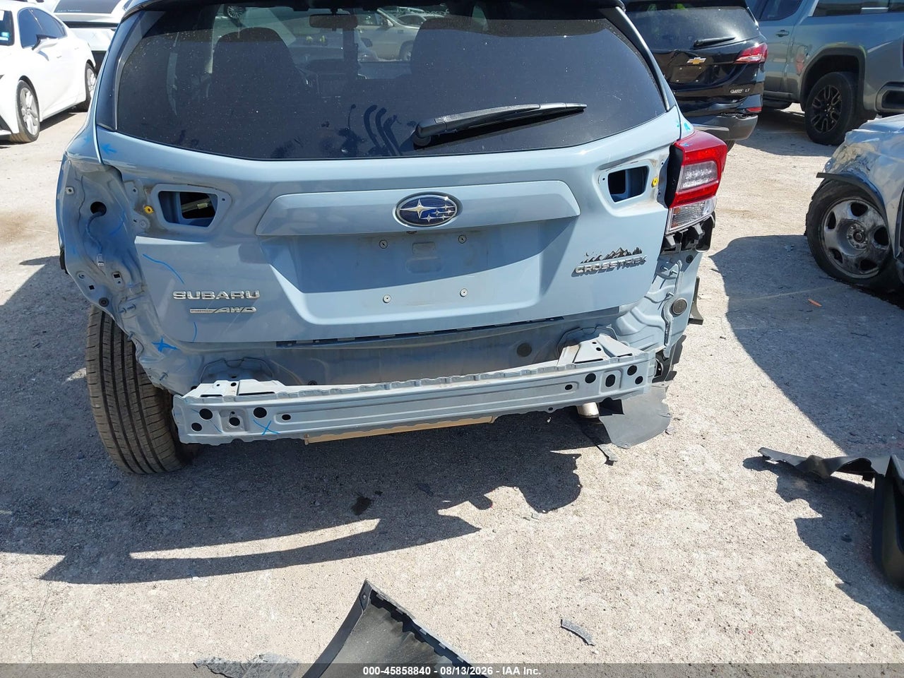 2020 SUBARU CROSSTREK · 6/11
