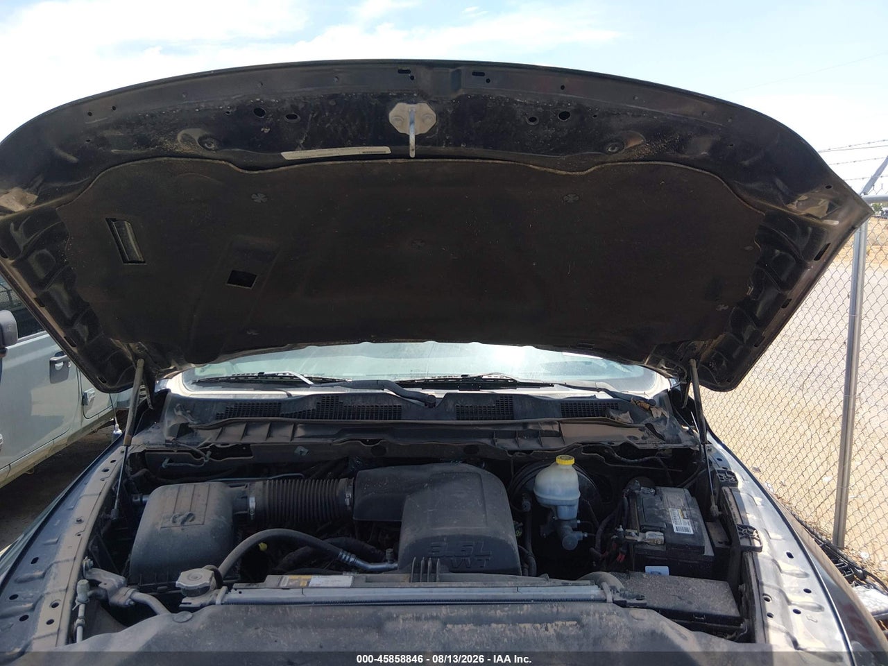 1C6RR6FG4FS****** · 2015 RAM 1500 EXPRESS · 10/11
