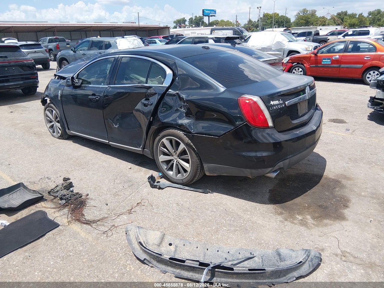 2009 LINCOLN MKS · 3/10