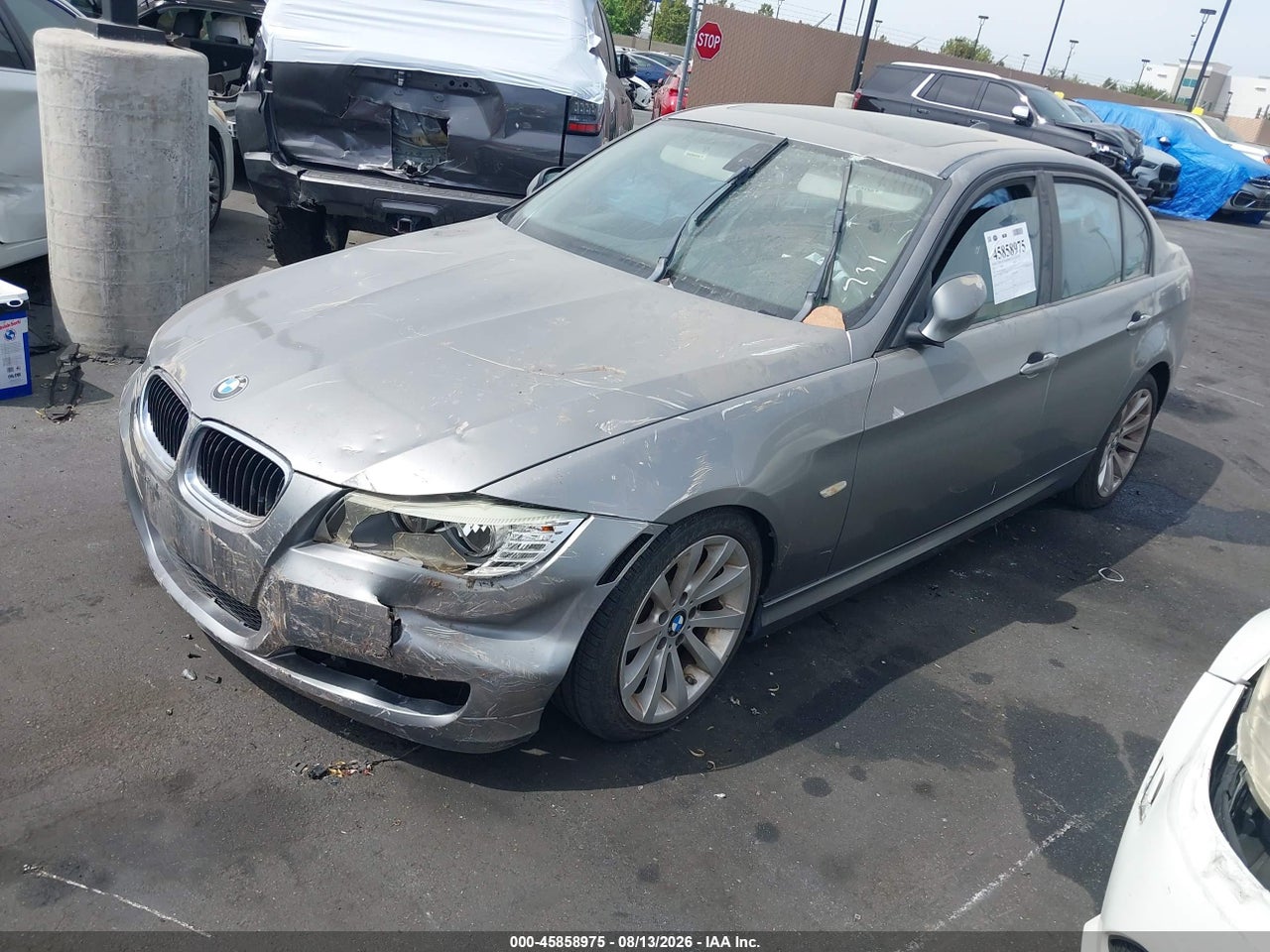 2011 BMW 328I · 2/10