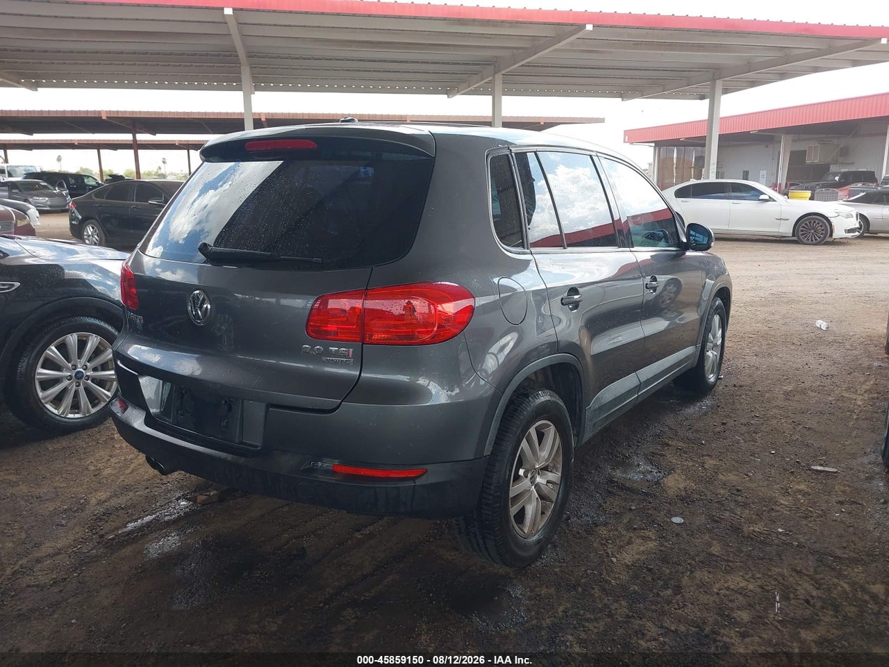 2013 VOLKSWAGEN TIGUAN S · 4/11