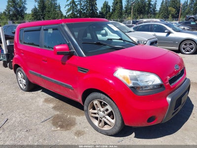 2010 KIA SOUL +