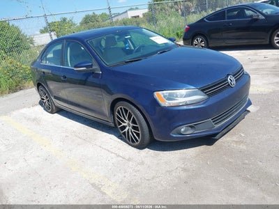 3VWLL7AJ1DM****** · 2013 VOLKSWAGEN JETTA 2.0L TDI
