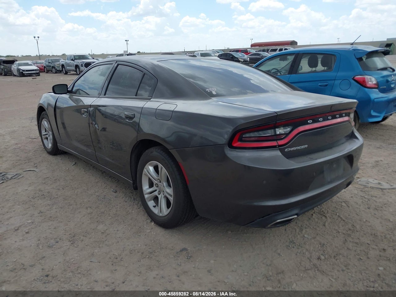 2020 DODGE CHARGER SXT RWD · 3/11