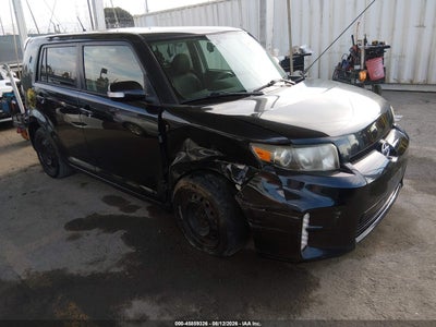 JTLZE4FEXEJ****** · 2014 SCION XB