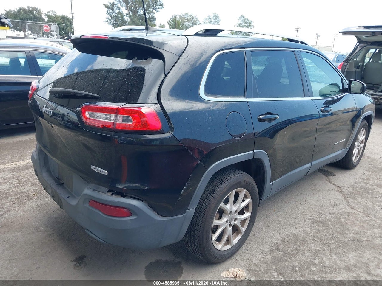 2017 JEEP CHEROKEE LATITUDE · 4/11