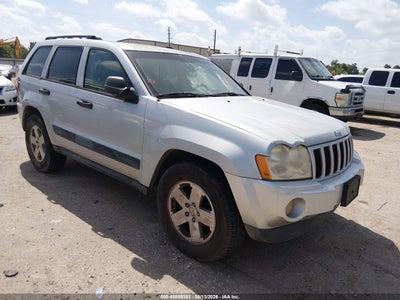 1J4HR48N36C****** · 2006 JEEP GRAND CHEROKEE LAREDO