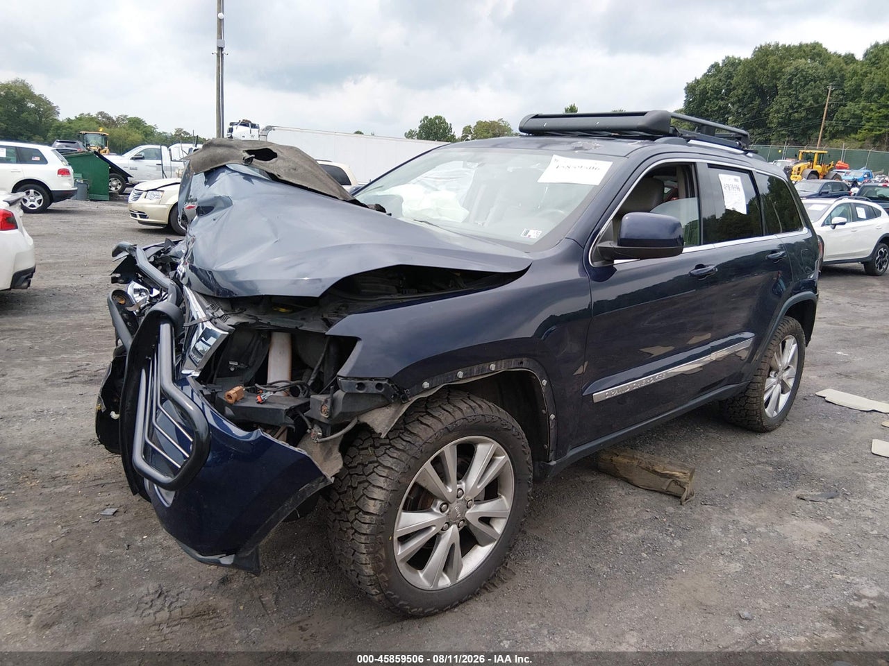 2012 JEEP GRAND CHEROKEE LAREDO · 2/11
