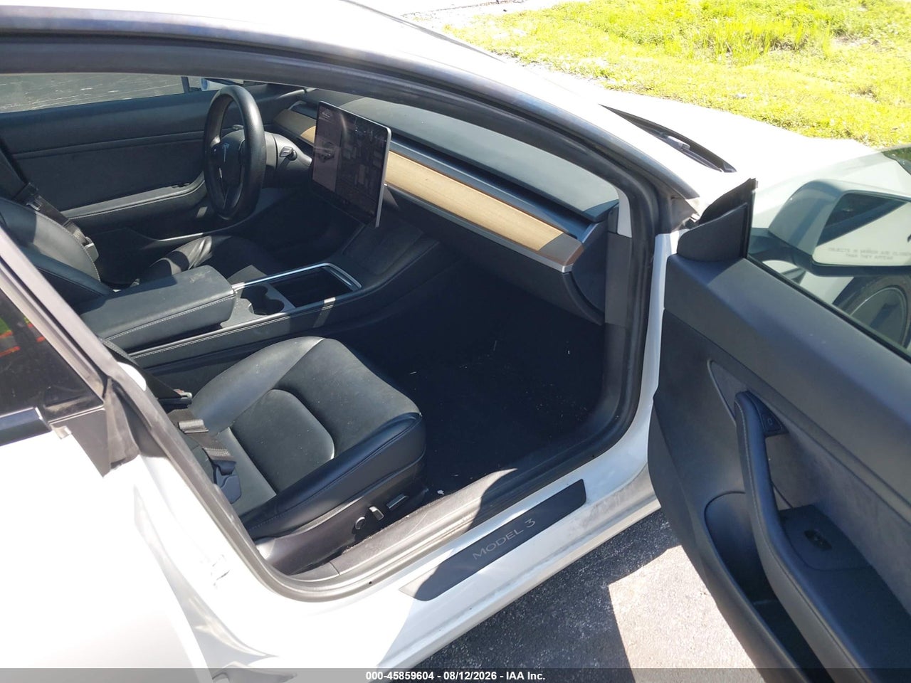 2021 TESLA MODEL 3 STANDARD RANGE PLUS REAR-WHEEL DRIVE · 5/9