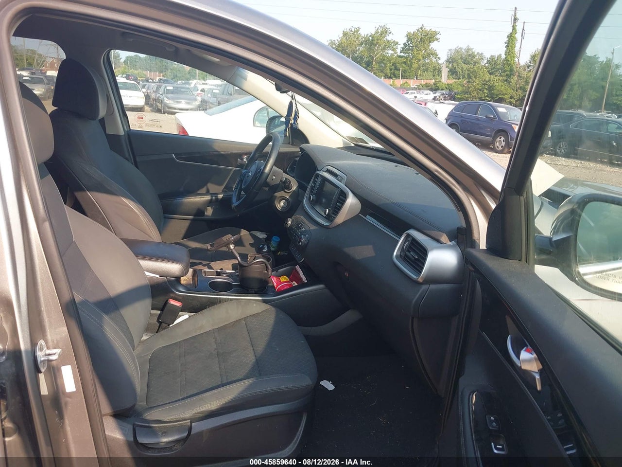 2017 KIA SORENTO 2.4L LX · 5/11