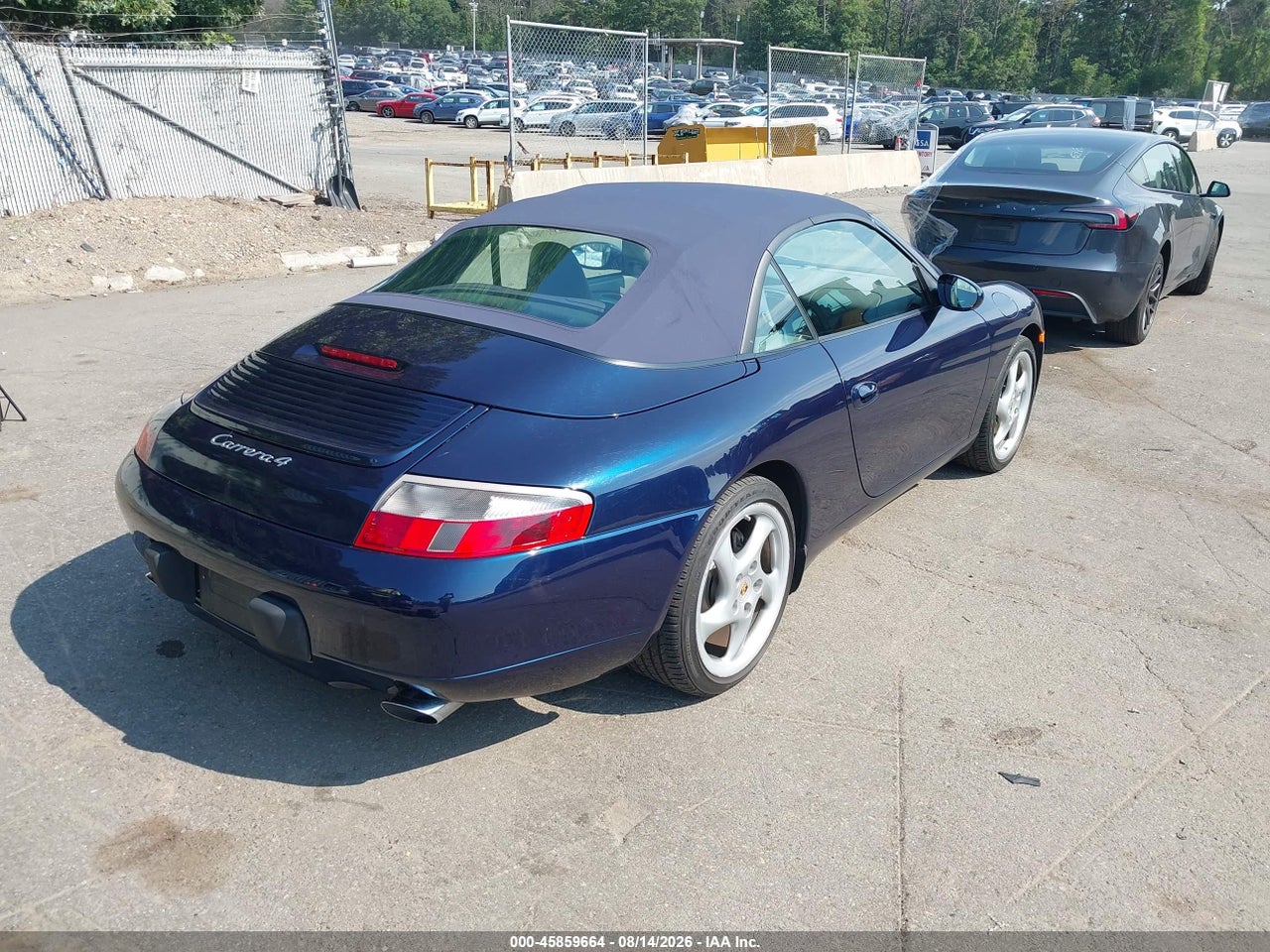 WP0CA2997YS****** · 2000 PORSCHE 911 CARRERA/CARRERA 4 · 4/11