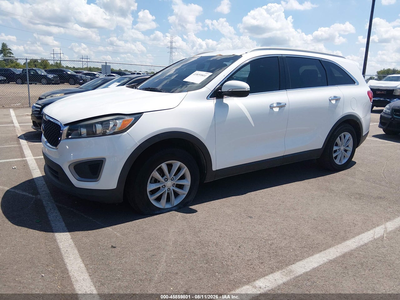 2016 KIA SORENTO 2.4L LX · 2/10