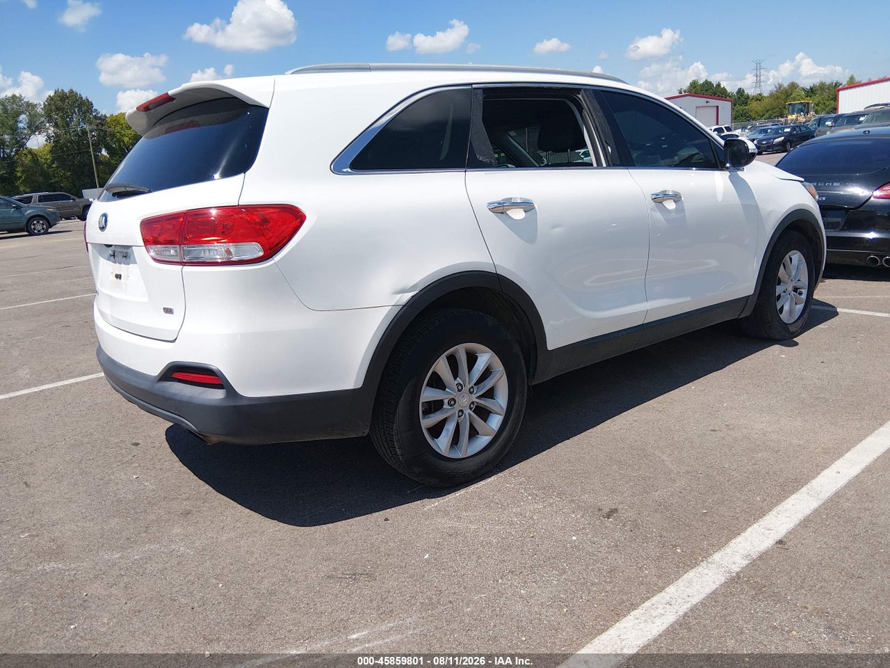 2016 KIA SORENTO 2.4L LX · 4/10