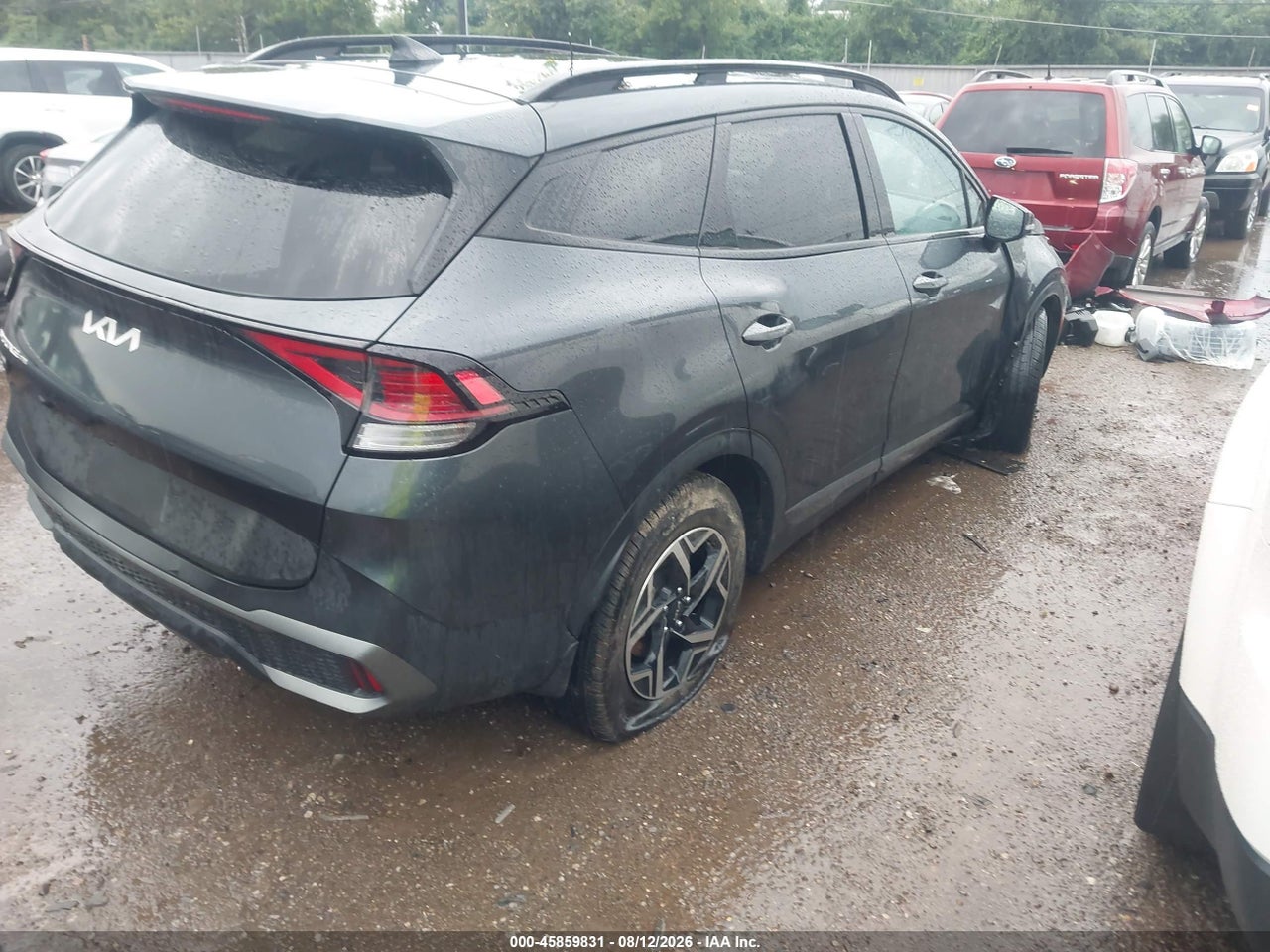 2024 KIA SPORTAGE X-PRO · 4/11