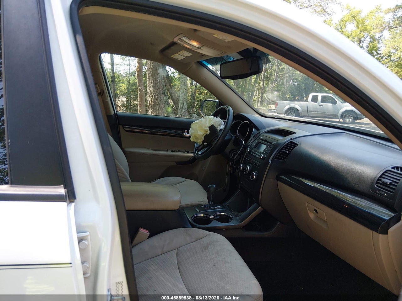 2011 KIA SORENTO LX · 5/11